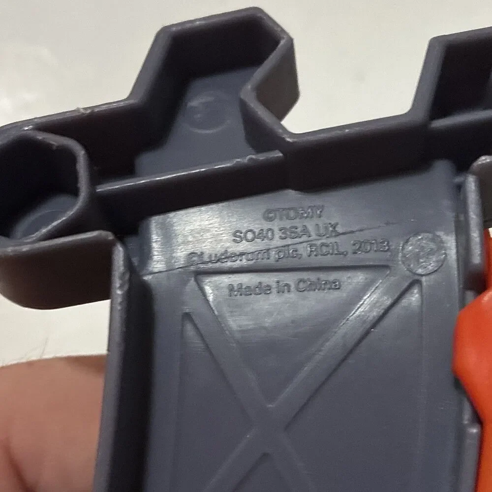 TOMY Chuggington StackTrack Curved Track Orange Guard Rail Replacement Part OEM